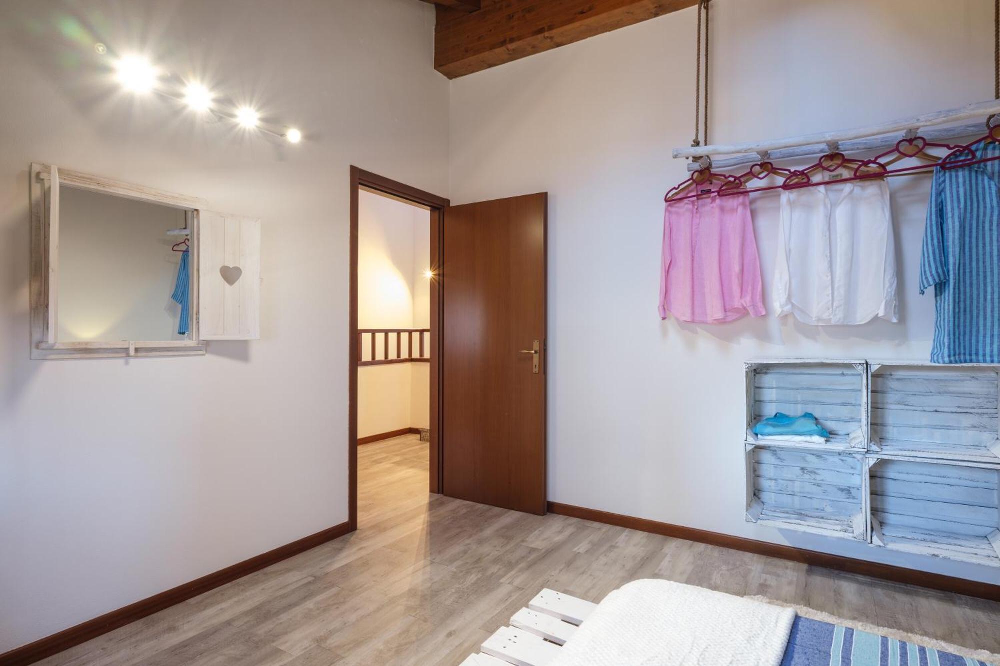 La Luna Nel Lago Lake View Garden - Happy Rentals Ispra Bagian luar foto